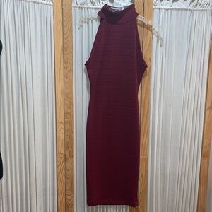 Chic Maroon Backless Dress